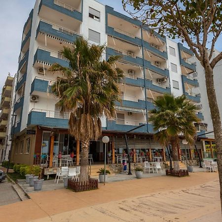 Hotel Vera Kryemëdhej Zewnętrze zdjęcie
