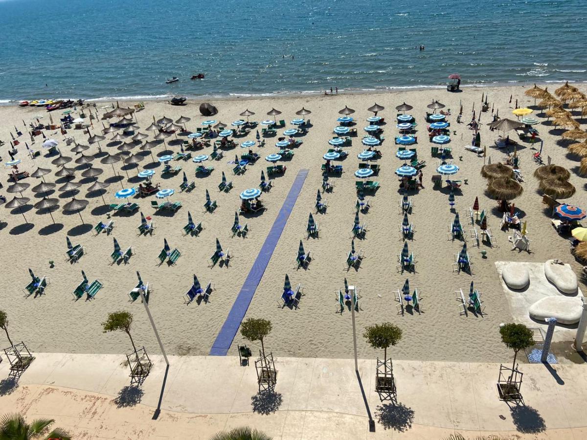 Hotel Vera Kryemëdhej Zewnętrze zdjęcie