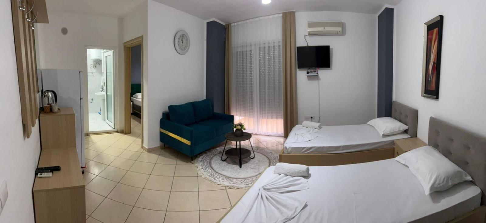 Hotel Vera Kryemëdhej Zewnętrze zdjęcie